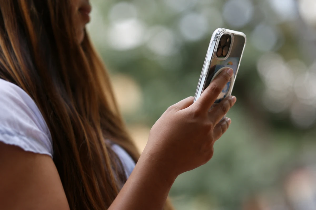 Australia Expands Regulator Powers to Pursue Big Tech Over Under-16 Social Media Ban