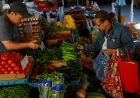 Mexico Inflation Slows to 3.55% in Early June, Falling Below Expectations