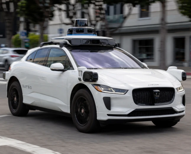 Uber and Waymo End Phoenix Robotaxi Partnership as Uber Prepares a New Autonomous Vehicle Deal