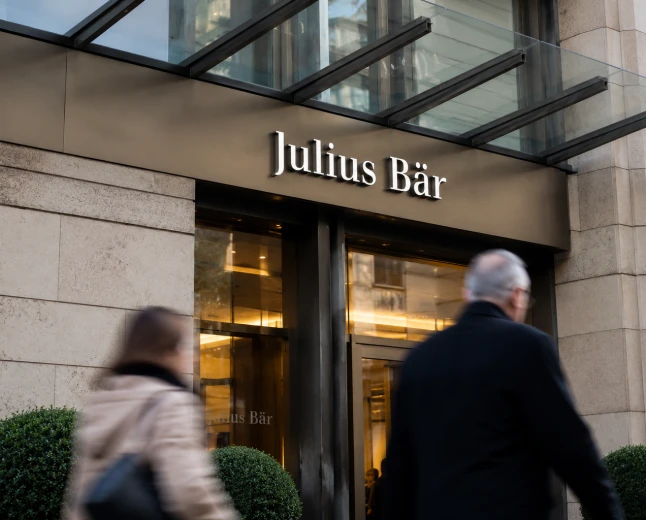 Julius Baer Appoints Peter Burrill as New CFO